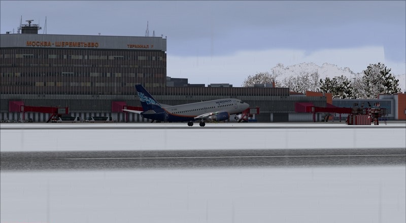 Moscou Sheremetyevo (UUEE) - São Petersburgo Pulkovo (ULLI): Nordavia Boeing 737-500 Avs_2849_zpsjbhpkcyr