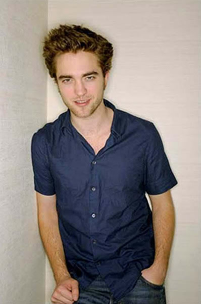 Robert: Photoshoots y Magazine Scans - Página 3 Untagged4