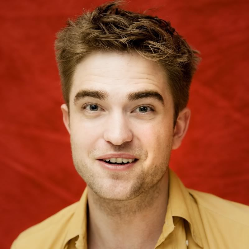 Eclipse Press Con Portraits... Juin 2010 - Page 2 RobertPattinsonHQ8