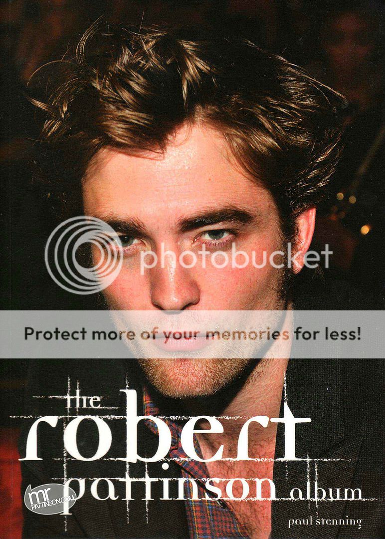 28/12/09 Mr PATTINSON: SCANS DEL ALBUM DE ROB 01