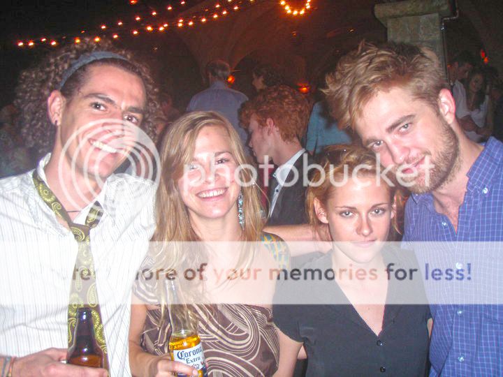 Nuevas/Viejas fotos de rob y kristen en una boda en LA  Wedding-1