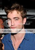 Teen Choice Award 2010... - Page 3 Th_RobertPattinsonTCA2010-1