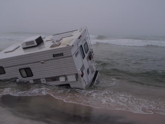 Truck -n- Camper Underwater 152674