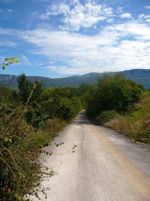 Po Istri - zgorun, zdolun i okolo  od epikog polja do Podpina pa u Labin IstraTour200