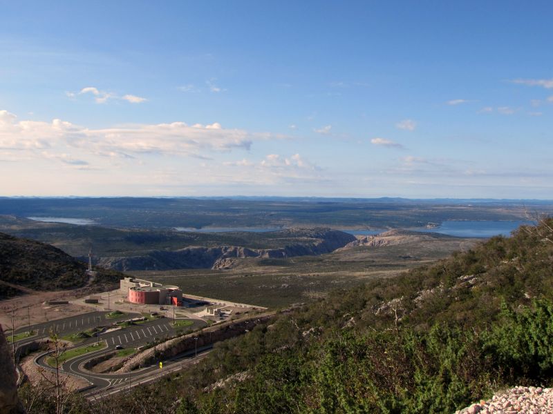 Preko Velebita pa od Graaca do Knina JuzniVelebit015