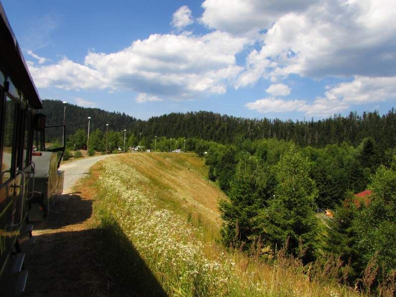 Turistikim vlakiem oko jezera u Fuinama VlakicFuzine023