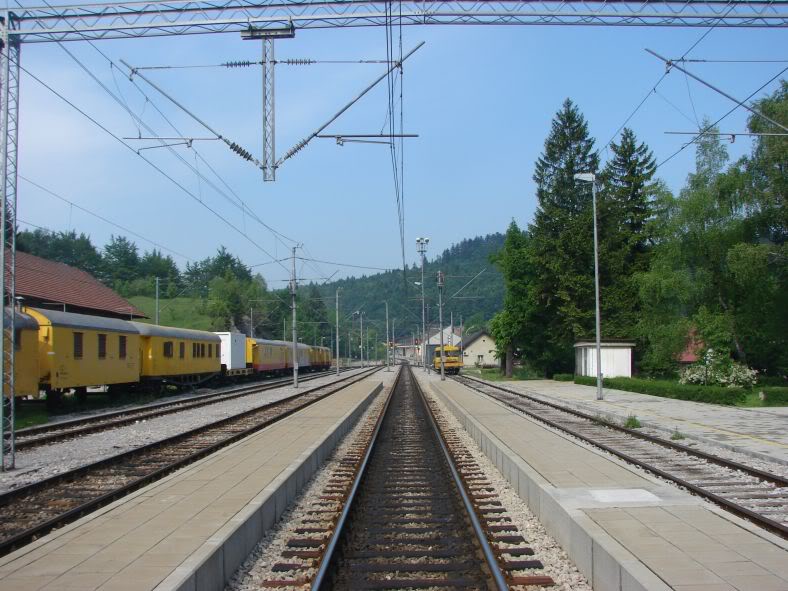 Sliice Rijeke pruge i Gorskog kotara StanicaDelnice073