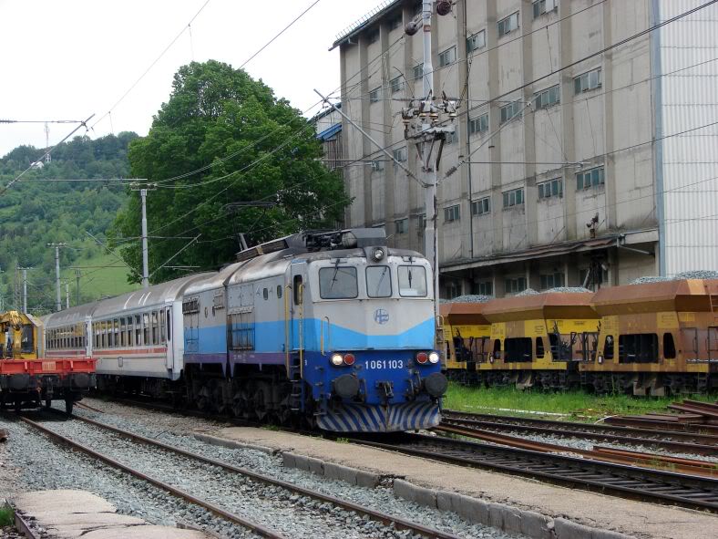 Sliice Rijeke pruge i Gorskog kotara StanicaFuzine090