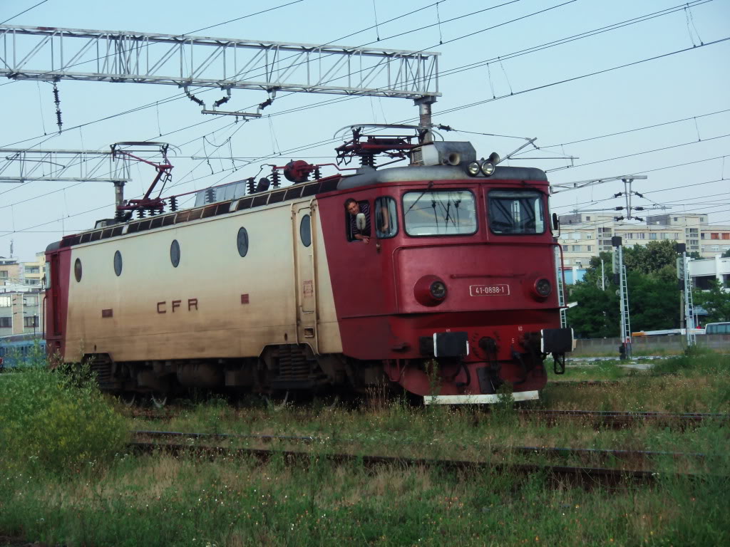 Locomotive clasa 41 (Vol. I) 41-0898-1