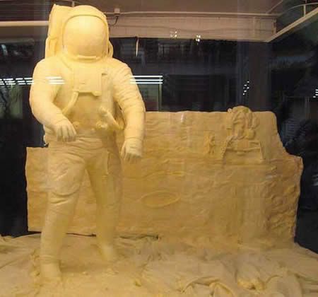 Esta no la tenian eh !! Butter_sculptures_01