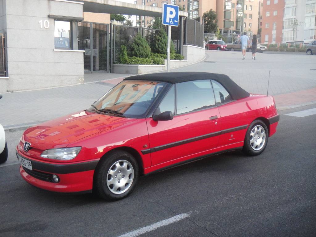 [ SE VENDE ] Peugeot 306 cabrio Pininfarina 1,6i rojo DSC00756