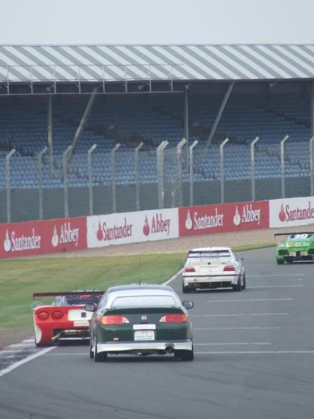 BritCar 24hrs Silverstone 20-21 September 2008 - Page 2 DSCF2592