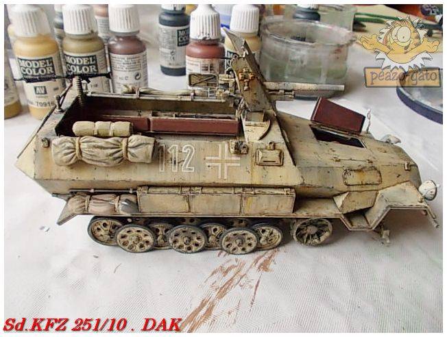 SD.KFZ 251/10 ausf b , DAK (terminado 27-01-13) - Página 2 120SDKFZ251DAKPeazo-Gato