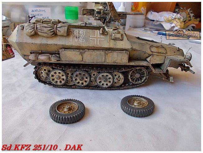 SD.KFZ 251/10 ausf b , DAK (terminado 27-01-13) - Página 2 131SDKFZ251DAKPeazo-Gato