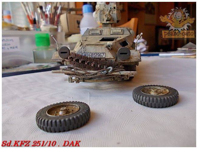 SD.KFZ 251/10 ausf b , DAK (terminado 27-01-13) - Página 2 134SDKFZ251DAKPeazo-Gato