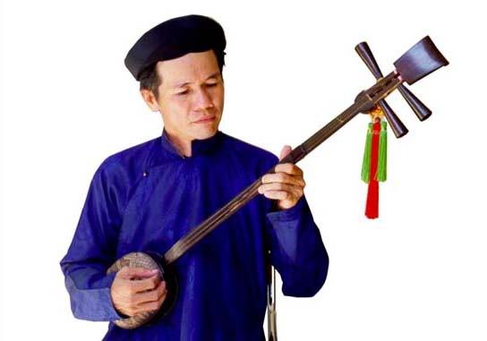 Nhạc cụ dân tộc Tambd1