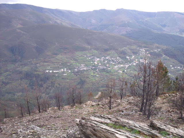 QUEM CONHECE BEM A SERRA DO ALVAO 26 MARÇO - Página 5 Passeioalvao048