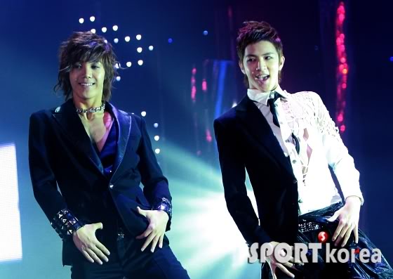 [PICS] COUPLE MBLAQ Cp3