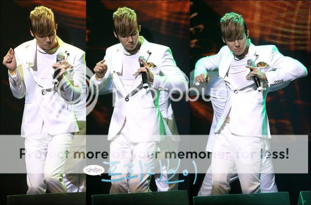 Mini concert and Showcase ~ 2012 - Page 3 D788d43f8794a4c293d731860ef41bd5ac6e39a3