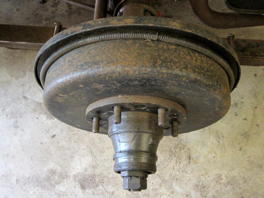 spring autour des drums 1930_Buick_Brake_Drum_zps351be231