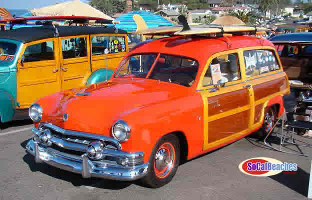 VOLTANDO NO TEMPO EM GRANDE ESTILO!!! 623_Wavecrest_Woodie_Car_Show_077-reszie2logo