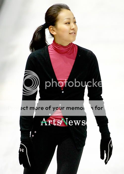 Mao to skate in Korea Ice Show Practices1