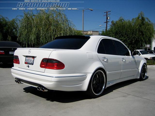 Mercedes Benz E320 Mercedes-e-class-w210-tuning_288