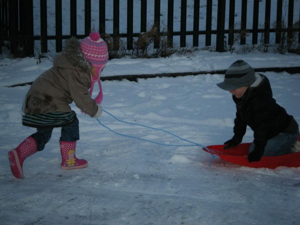 tia and her friend mason Maseandtia016