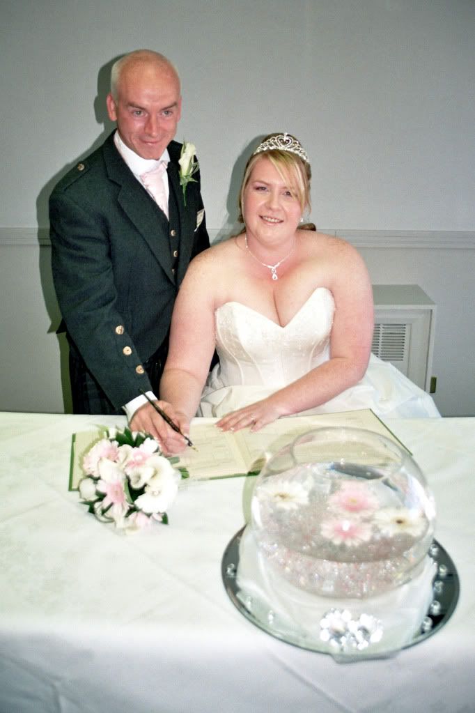 *26th September 2009* - 1st JOC Wedding!!!! - Page 3 _13_0036