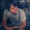 FRANK IERO - Sayfa 5 F07e9e73