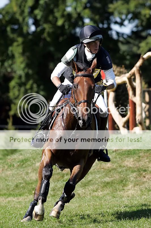 Blenhiem Horse trials cross country and the odd girl Bht-4