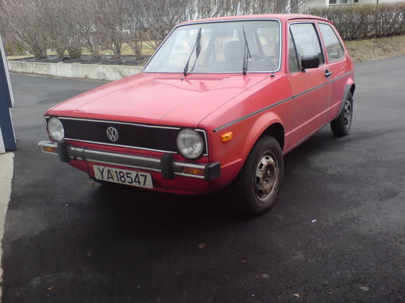 Sledoholic, -78 VW Golf 1,5LS (low & slow) DSC00062