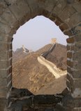عجائب الدنيا السبع - الجزء الثاني (( العجائب الوسطى )) - بالصور Th_Great_Wall_of_China_Framed_view