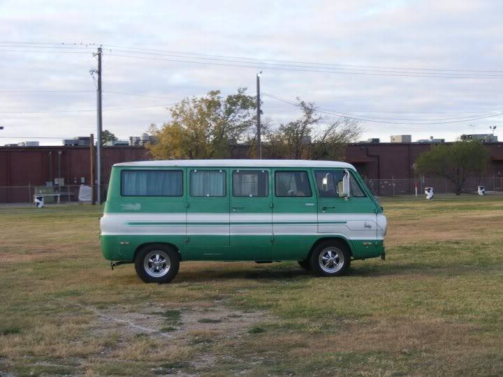 1 year anniversary for me and my 1970 van! The Avocado Express!! 2