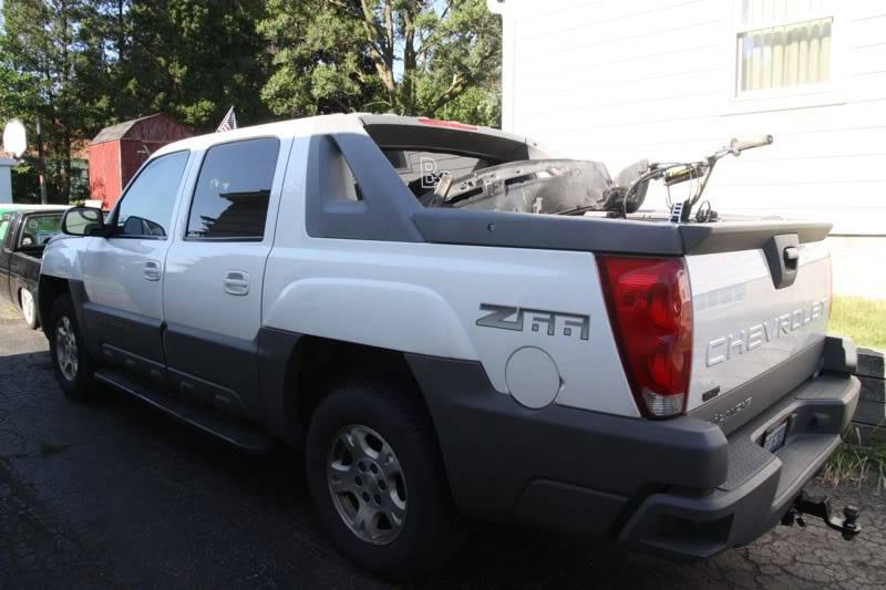 2002 Chevy Avalanche Z66 IMG_2123