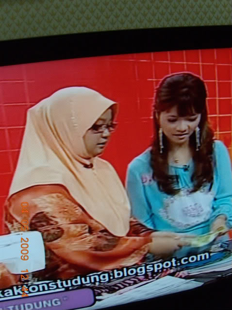 GENG DIY MASUK TV (WANITA HARI INI)..BANGGA GILER... DSCN1494