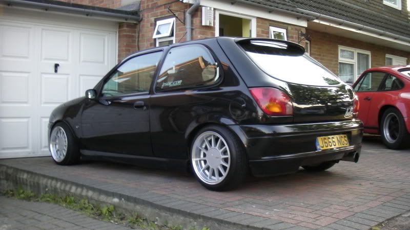 Swap: 2001 Euro/Stanced Fiesta Zetec S. SAM_0125