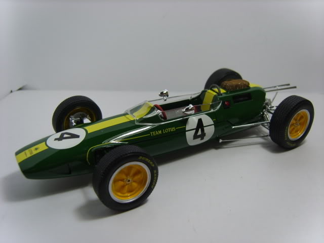 LOTUS 25 COVENTRY CLIMAX - TAMIYA - 1:20 S8303079