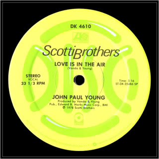 John Paul Young - Love Is In The Air (US 12'') (1978)  Folder-122