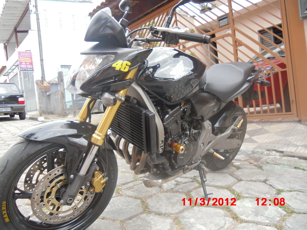 VENDO HONDA HORNET 2008 ABAIXEI Imagem044-4