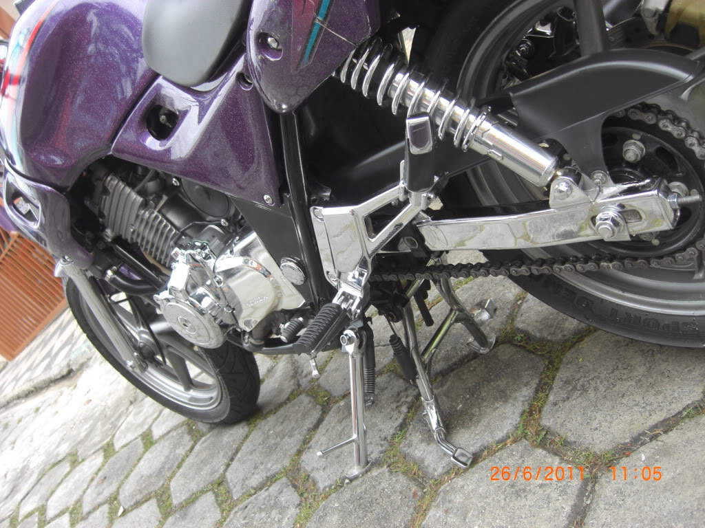 VENDO CB500 1999 roxa Personalisada.ABAIXEI PRA VENDER Imagem384