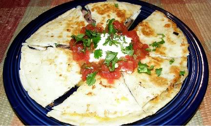 QUE EMPIEZE LA FIESTA Quesadilla1