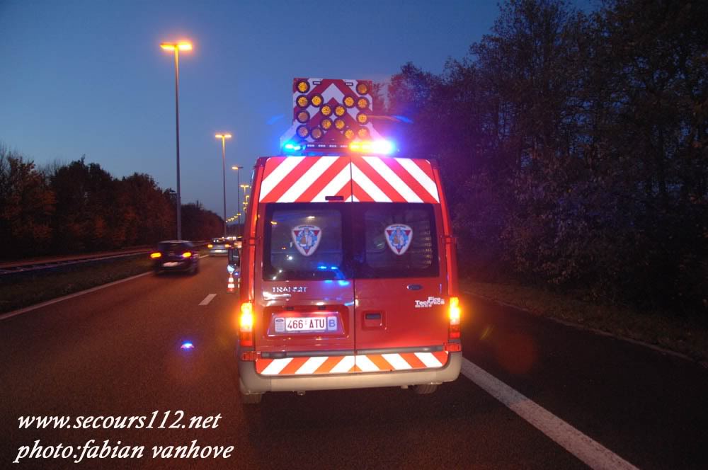 NYF911 new vehicule balisage des pompiers de charleroi 07112009petitreoulxaccident6copie