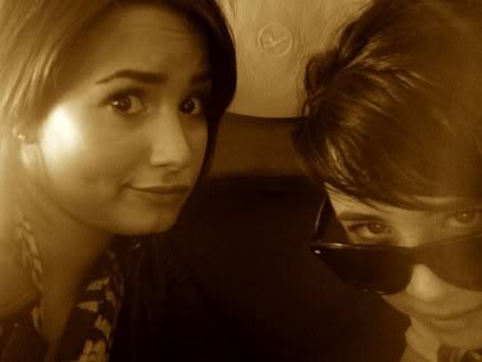 Demi Kiisel Fotoraflar DemiAndMarissa