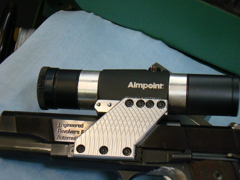 Slide or frame mounted scope? DSC03485