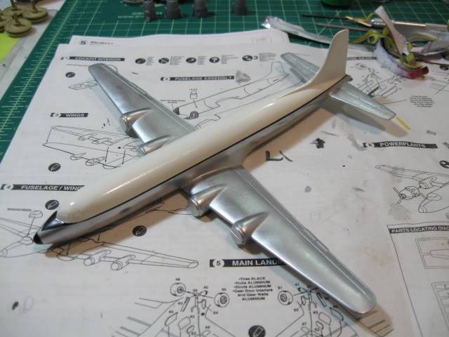 DC-6 Fuerza Aerea Argentina, Minicraft 1:144 DC-6025