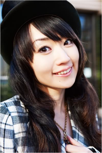 Nana Mizuki. ~ 水樹奈々[Atnaujinta ~ 09.12.30] Nana_mizuki