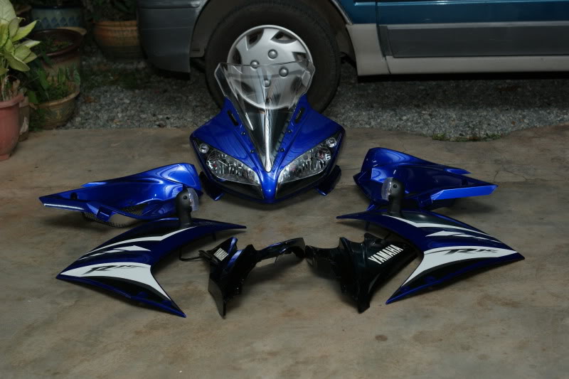 northern fzian: yzf-fzr150i jimmy yamaha racing blue DSC04125