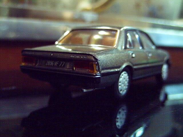 Peugeot 505 - Ixo Models 1:43 33460257