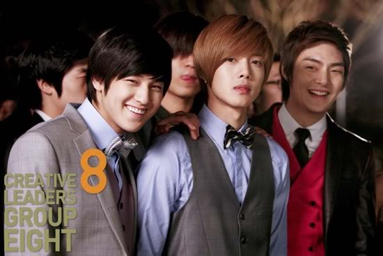 Kim Hyun Joong: "Kim Bum đẹp trai nhất F4" 090729STARF42